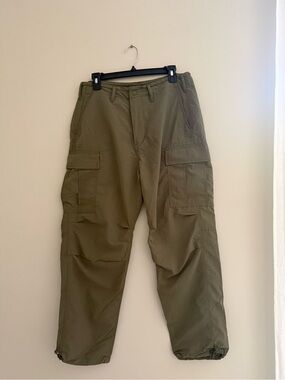 American Eagle Outfitters Olive Cargo Pants